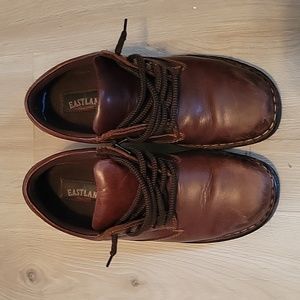 Eastlands Plainview leather Oxford "uniform shoes" Size 9M. EUC